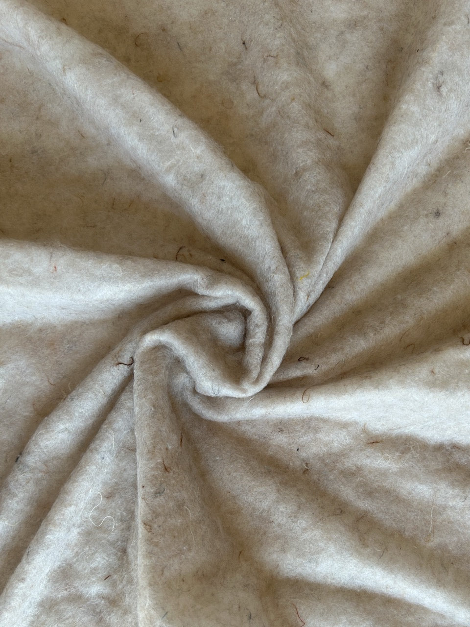 Recycled cashmere wadding