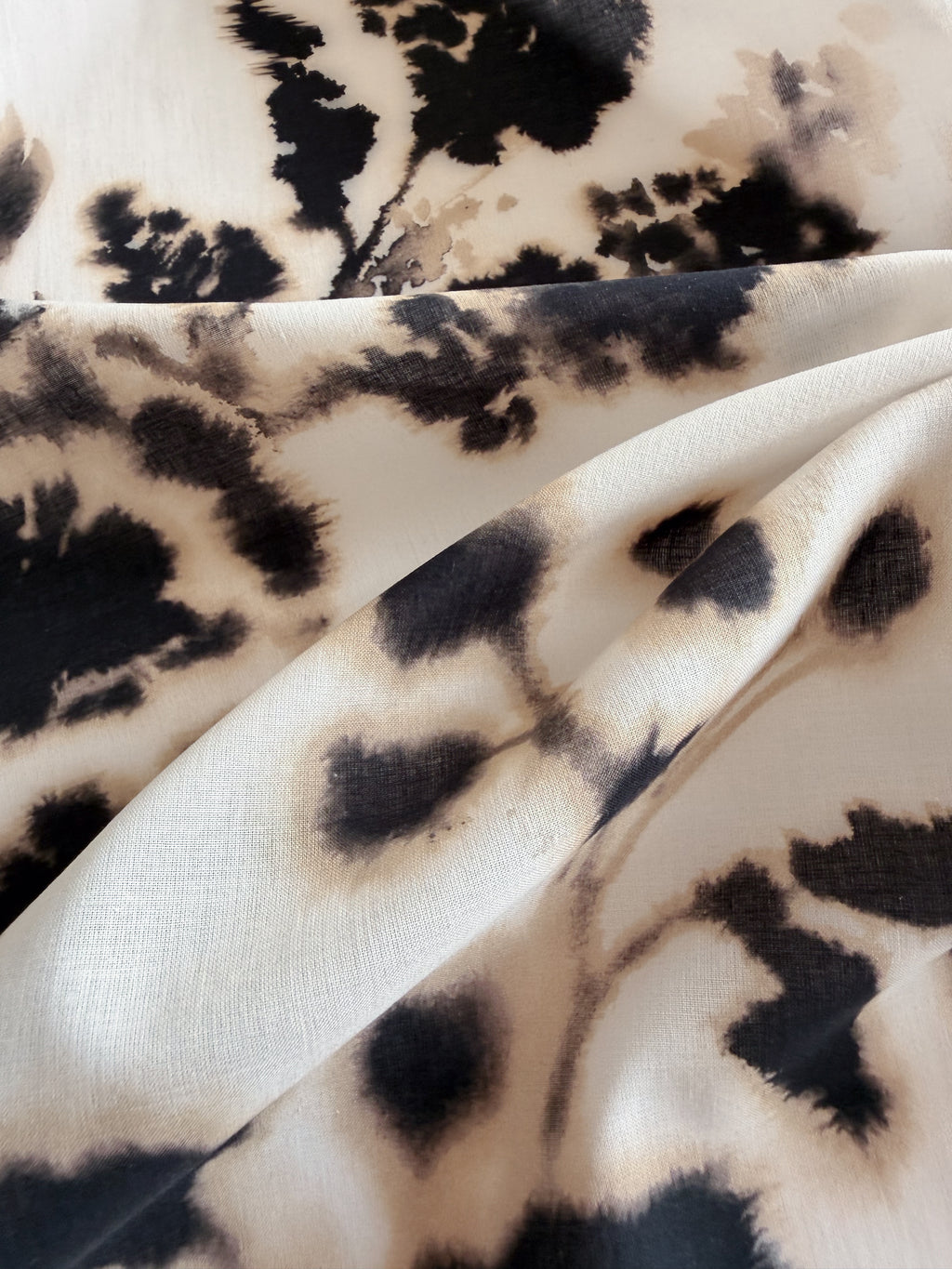 Abstract floral cotton batiste