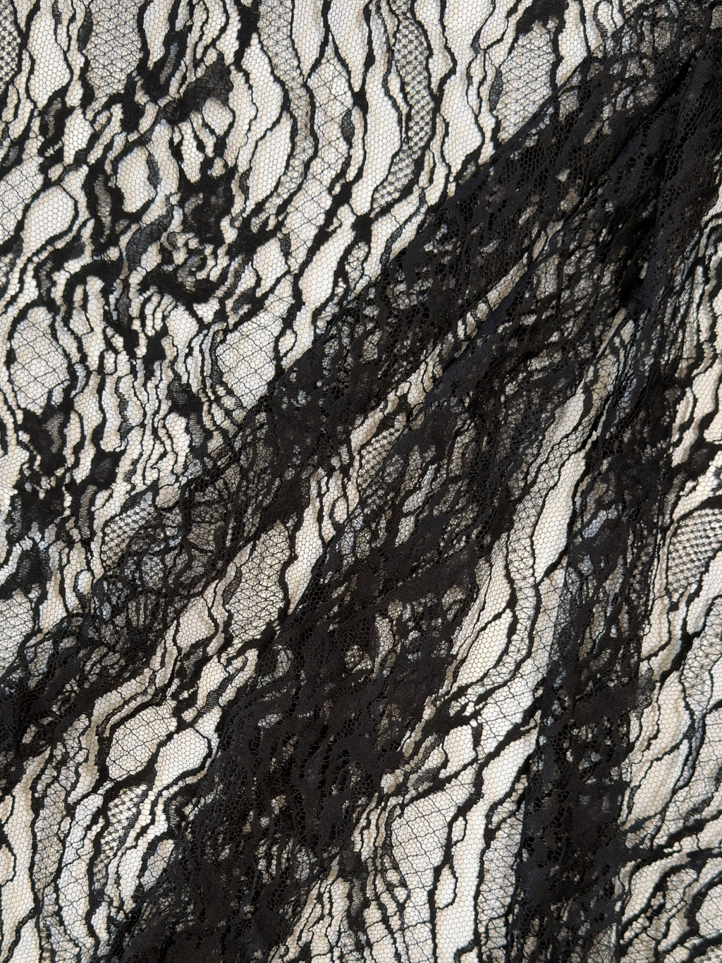 Fine cotton blend lace