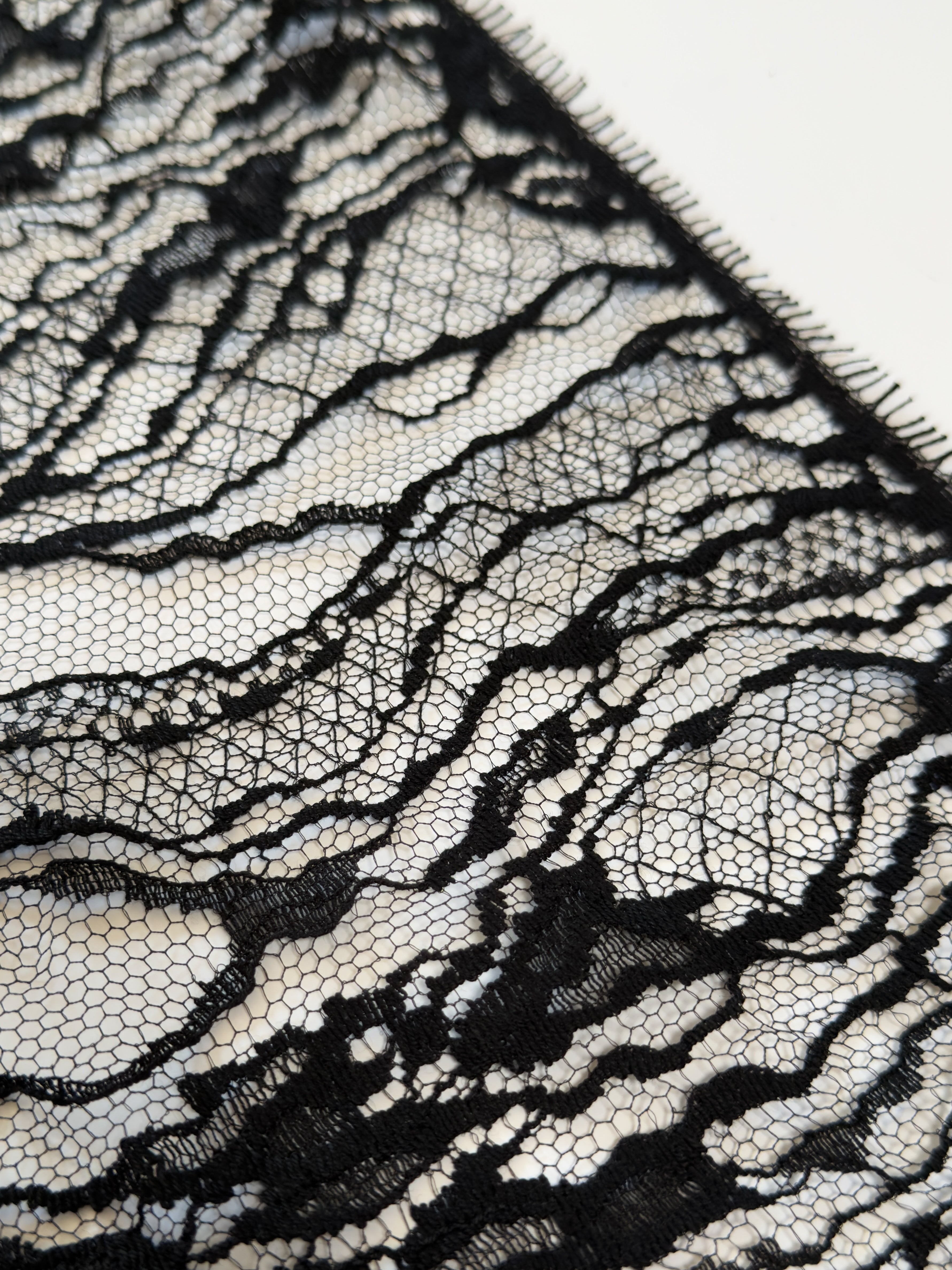 Fine cotton blend lace