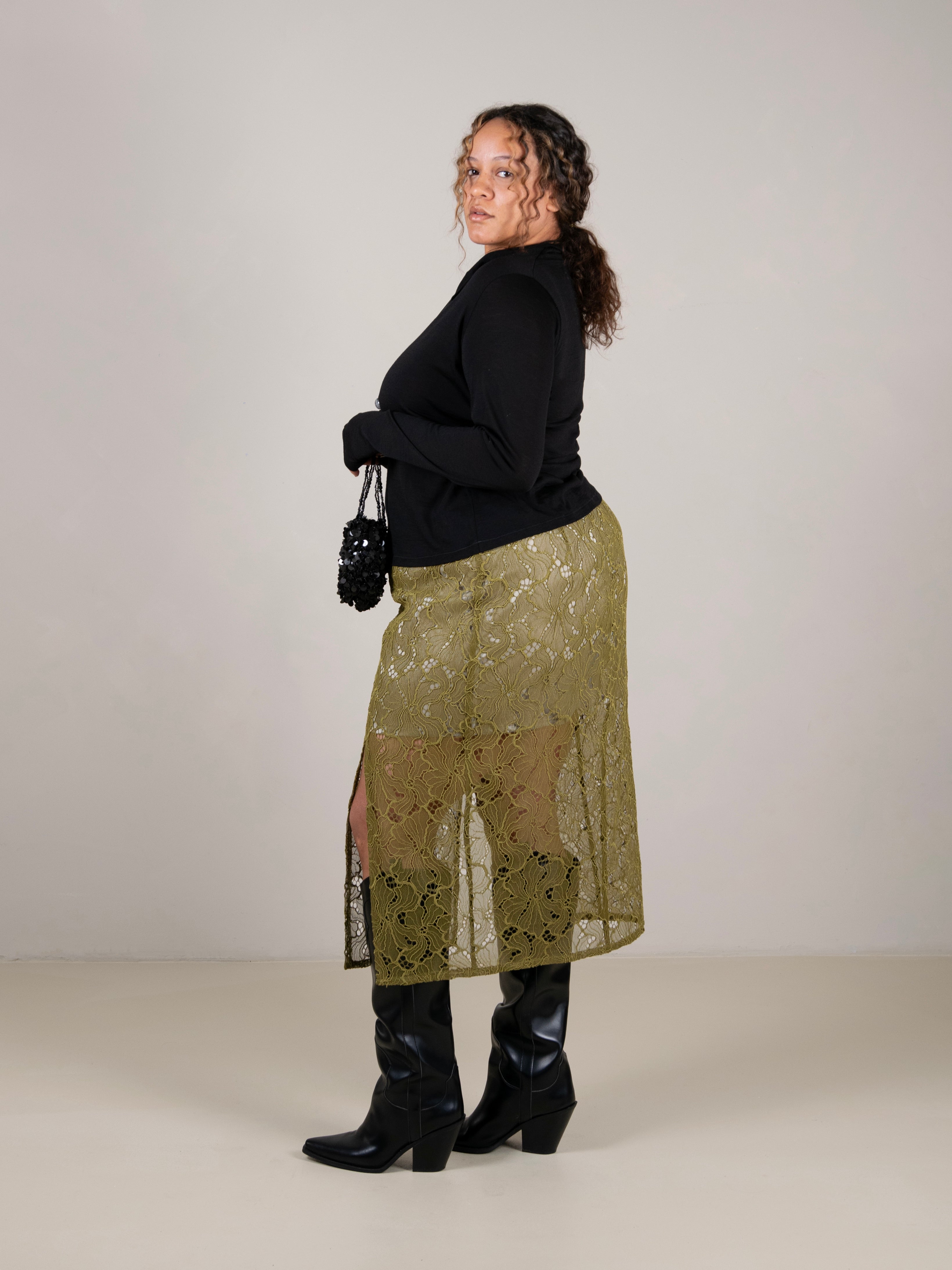 Recycled lace guipure