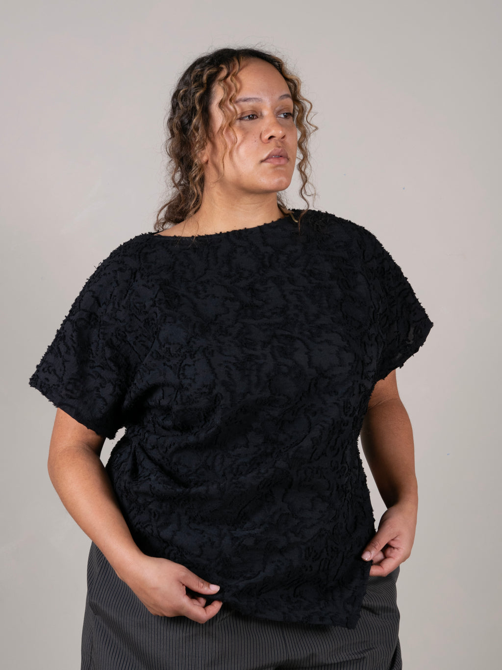 Floral fil coupé jacquard