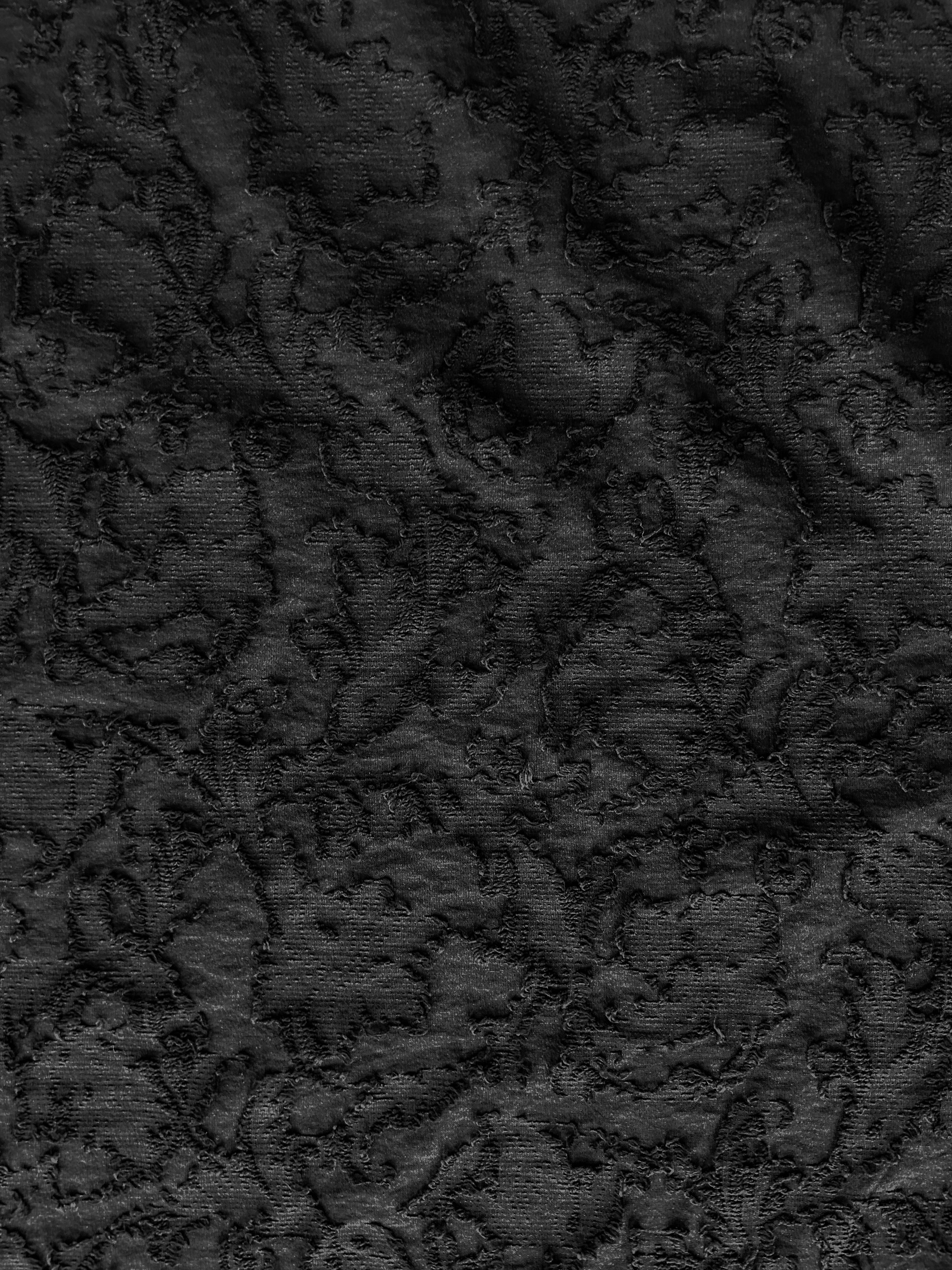 Floral fil coupé jacquard