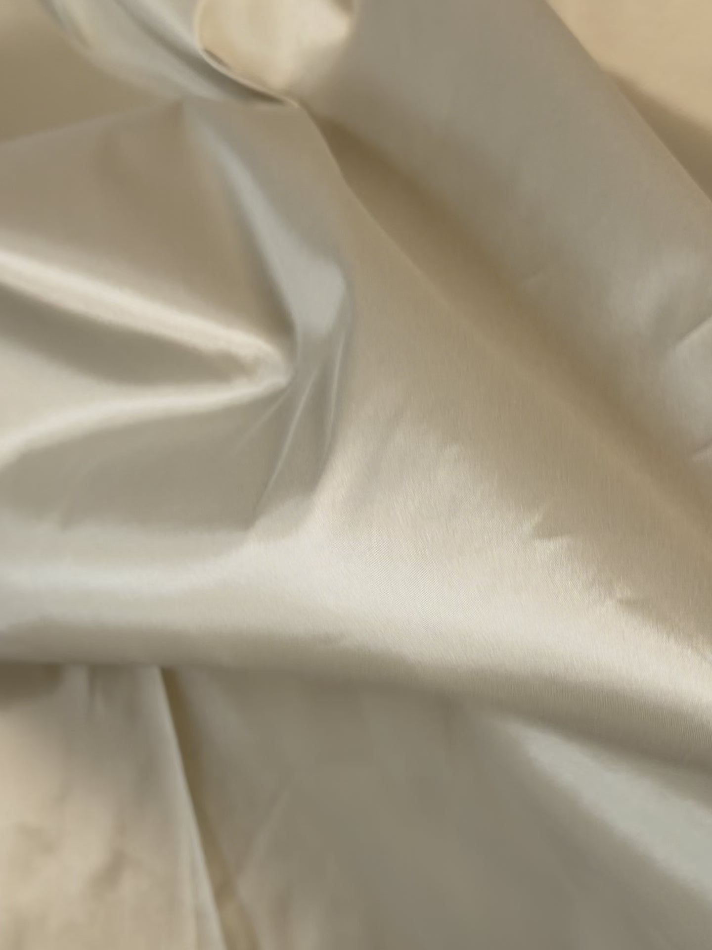 Stretch viscose lining