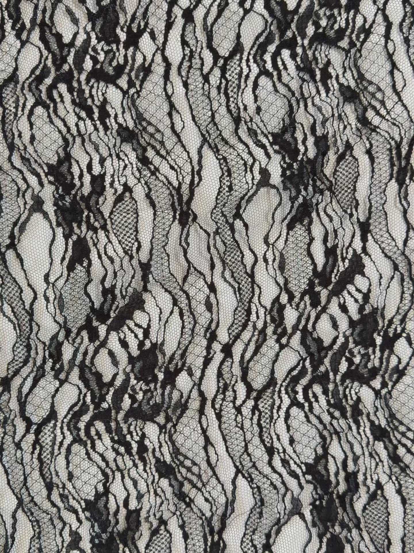 Fine cotton blend lace